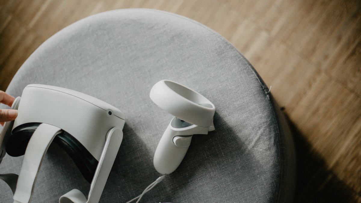 Megatrend Metaverse: What will web 3.0 look like and what does it mean for UX design?
Read here (German only)👇
➡️ bit.ly/MetaverseXUX ⬅️

#cobeisfresh #uxdesign #metaverse #Web3