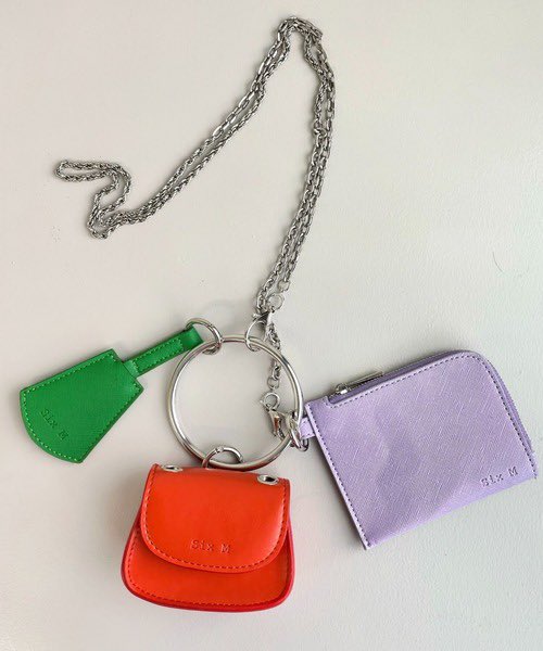 whoswhogllery's tweet photo. お待たせです。
あっという間に完売してしまったマルチMIXケース、お店とWEBで再入荷してます!
https://t.co/FsP1eh36tu
#SixM
#フーズフーギャラリー https://t.co/EdnlrOWYTu