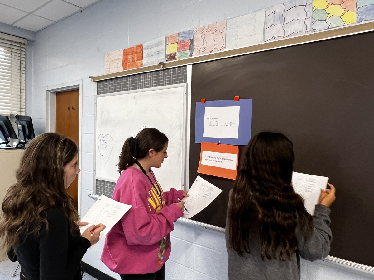 Taramauer's tweet image. Geometry students in Mrs. Xavier’s period 1 class are practicing angle theorems #verticalspaces #studentengagement @OSchoolsPR @DianeProvvido @TeachMitch #OHSMath #ThisIsOSD