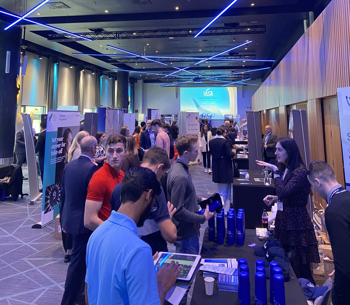 Big crowd here too. Congrats <a href="/IASAofficial/">Irish Aviation Students’ Assoc.</a> on a great careers expo