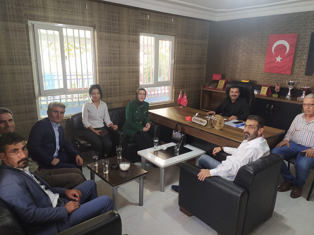 hrbykhtgl's tweet photo. Bugün Haliliye İlçe örg. ile birlikte, @TemizToplumfdr ziyaret ettik. Misafirperverlikleri için Federasyon Genel  Başkanı @Mahmut1Demir'e teşekkür ederiz. @karadagferhatt @MehtapRastgeldi @hrbykhtgl @Huseyink6348 @clkyserif https://t.co/Xi4jCwnUGu