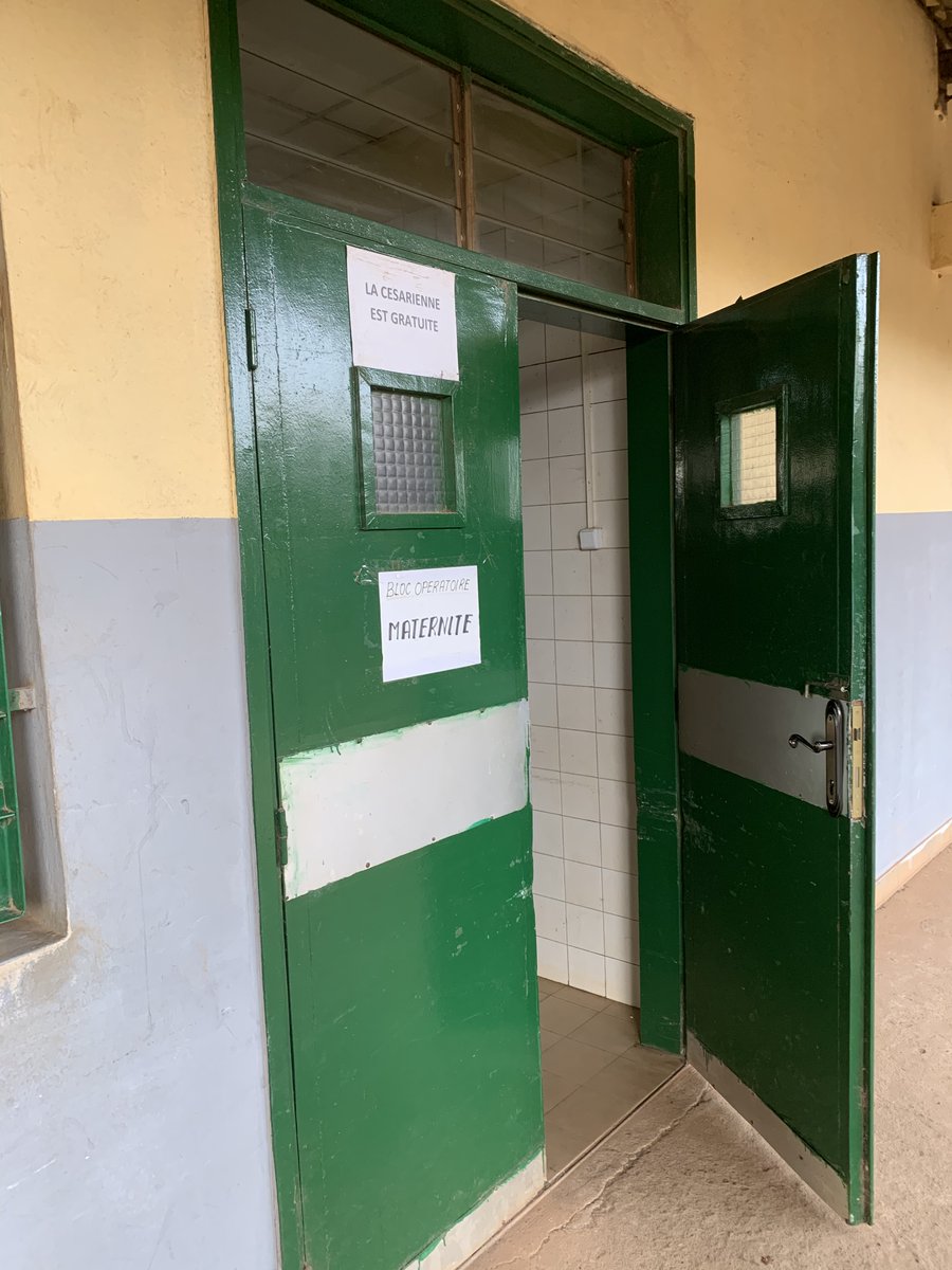 StSecurite_HRF's tweet photo. 1/4 Entre le 14 et le 17 juin, l'Hôpital Régional de Faranah (HRF) a organisé une formation concernant la sécurité chirurgicale et l’utilisation de la checklist de la sécurité chirurgicale pour 36 membres du personnel de santé. #safesurgerychecklist https://t.co/PE9sQWt78m