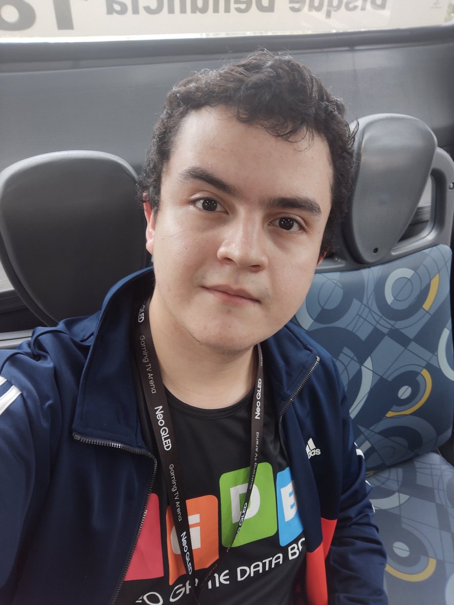 SuetsuguYuri's tweet photo. Último dia de pegar no batente, curti demais dessa minha primeira BGS como imprensa/expositor
#BGS2022 #BGS #BrasilGameShow #VGDBNaBGS #VGDB #VideoGameDataBase https://t.co/AAPNctYpB1