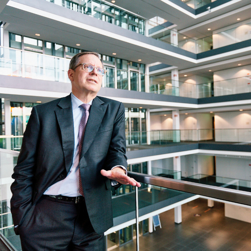 ruv_news's tweet photo. 🆕 Unser #Vorstandsvorsitzender Norbert Rollinger blickt trotz der aktuell größten #ÄngsteDerDeutschen im heutigen #LinkedIn-Post optimistisch nach vorne.

„Trotz aller berechtigten Sorgen sollte Angst nicht unser Handeln bestimmen. Lassen Sie uns positiv die Zukunft angehen!" 👇