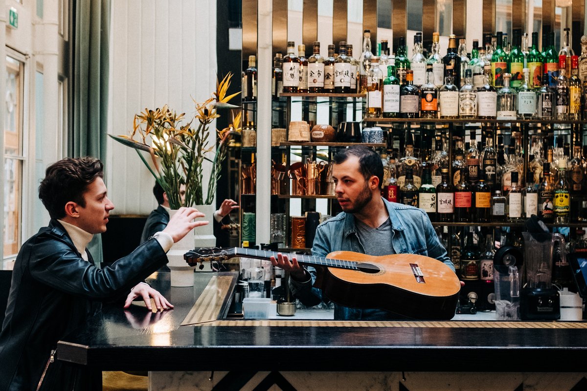 [Le Festival en Saison] Antoine Morinière est l’un des très rares guitaristes dans le monde à être lauréat d’autant de concours internationaux.
Infos : 04 71 00 01 16 ou chaise-dieu.com/programmation/…
#chaisedieu #hauteloire #auvergne #guitare  #thibautgarcia  #antoinemorinière