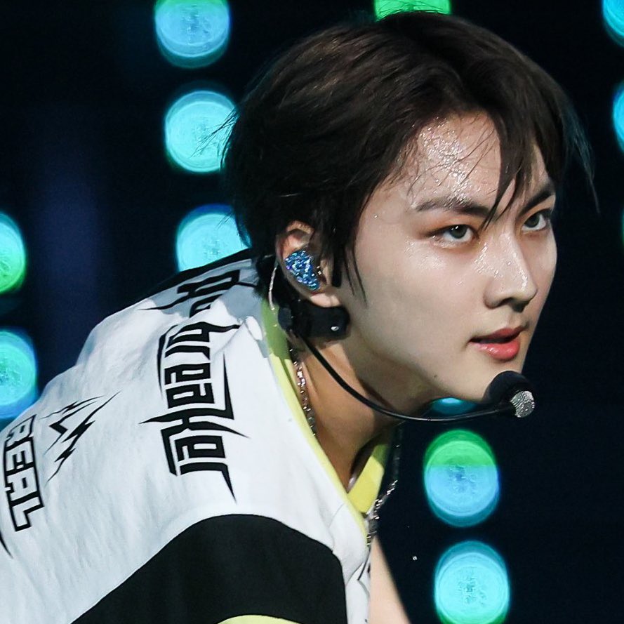 จองวอนบอกว่าเหงื่อออกแล้วหล่อขึ้น เค้ารู้ดีนะ ความจริงทั้งนั้น