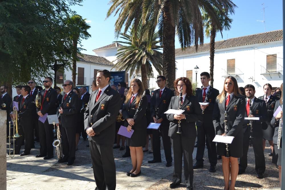 📆Hoy, como ya es tradición, hemos intervenido en el acto conmemorativo celebrado en la estatua de Diego de Almagro por el Día de la Hispanidad.🎶

🇪🇸¡Feliz Día de la Fiesta Nacional!