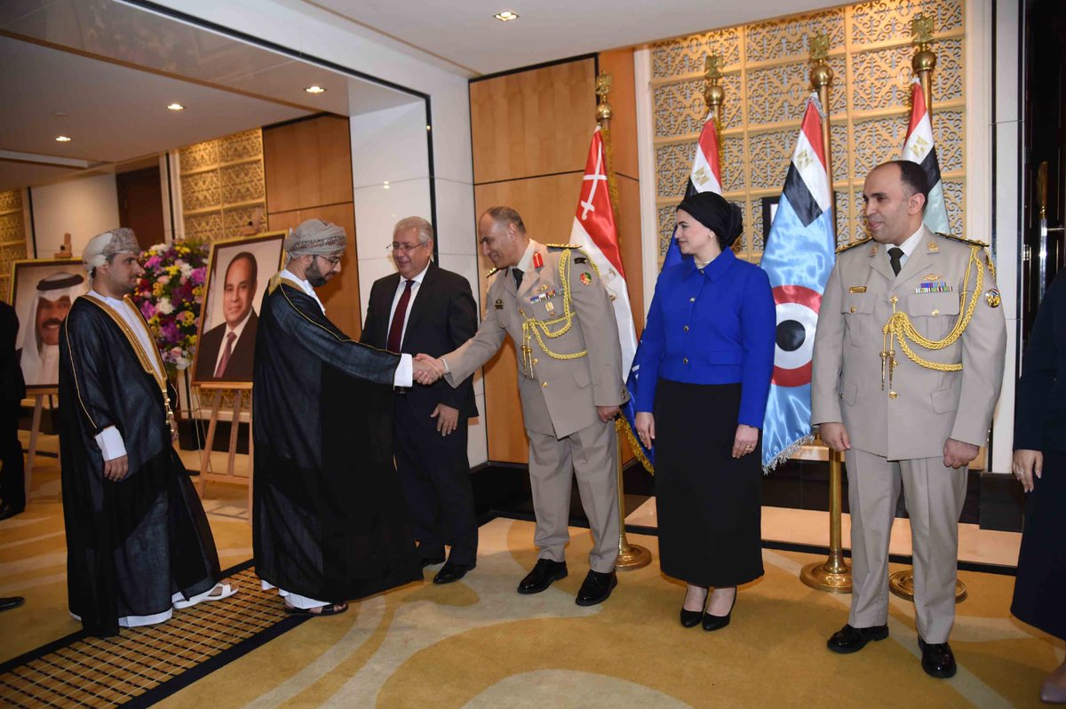 OmanEmbassyKwt's tweet photo. سعادة السفير رئيس البعثة وأعضاء البعثة يحضرون احتفاء السفارة المصرية بالذكرى ٤٩ لانتصار أكتوبر. https://t.co/YItVoz0Z9d
