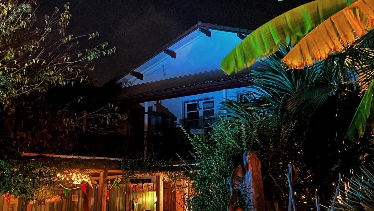 PuraVidaLodge's tweet photo. Finding Paradise Wherever You Go. Pura Vida Lodge by night. 📷️ @balmer_cb #surfholiday at #puravidalodge #paradise #surflodge #adventure #holiday #summer #lodge #escape #getaway #surfing #resort #puravida #mimizan #france #visitfrance #surfersparadise #traveltips #mimizanplage https://t.co/GcXFBnKFM3