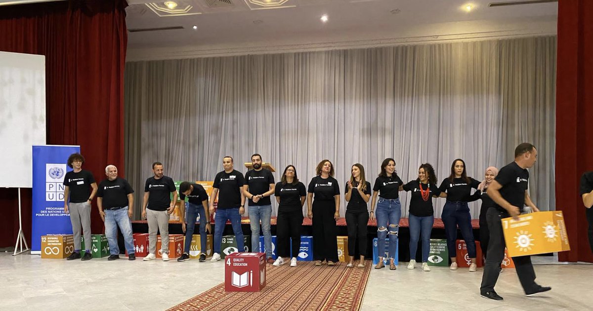 UNDPinTunisia's tweet image. Where classical means of #socialization struggle, theatre provided @UNDP 🇹🇳 with a powerful tool to present insights from the #deepdemo and initiate meaningful reflections about #trust. Powered by the @UNDPAccLabs