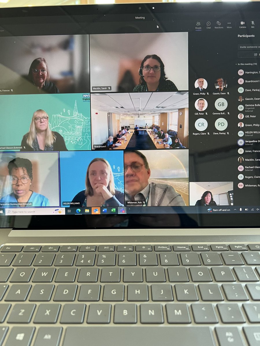 S_HarringtonNHS's tweet photo. Trust Board meeting @UHD_NHS this morning. Thank you @TeamCMidO for a great session on Maternity safety & sharing of learning from national improvement work & our regional team https://t.co/sjJRMRNaKi