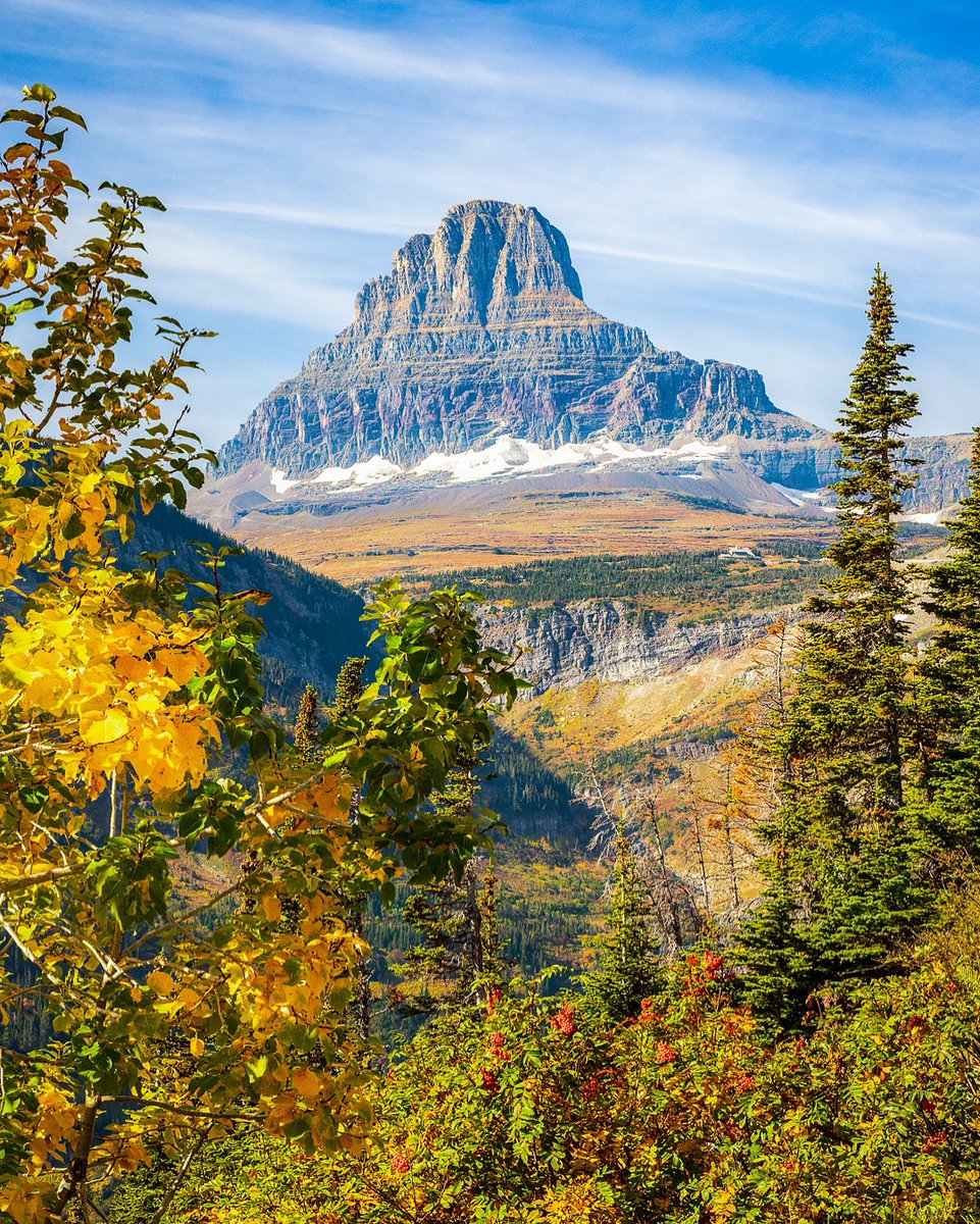 Clements Mountain, Glacier National Park, Montana  #glaciernationalpark #findyourpark #autumnvibes🍁 #bigskycountry #fall #montanalandscape #crownofthecontinent #Montana