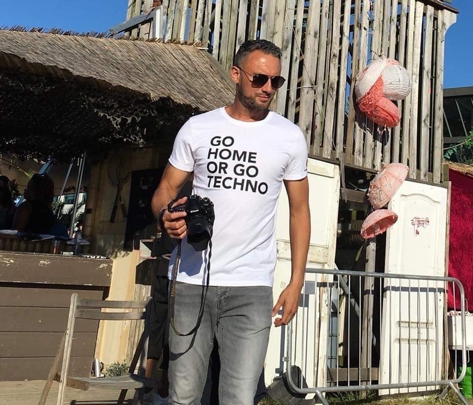 MeLikeShirts's tweet photo. ME-LIKE GO HOME OR GO TECHNO

@marcevenhauz thank you for this picture

#melikeshirts #melike #gohomeorgotechno #meliketechno #technopeople #lessdramamoretechno #onlytechno #celebrate #technooutfit https://t.co/gCCWFN9WJG