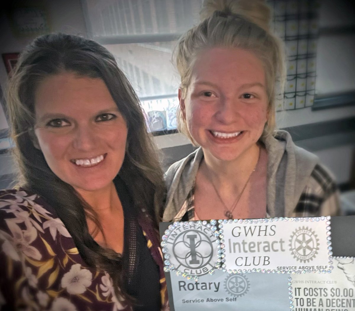 Had a great welcome call with George Wythe HS Interact Club Advisor Alicia Brinegar &amp; student officer Kassy. Excited to have this duo and club from Wytheville, VA, join in <a href="/youthpeaceact/">Youth & Peace in Action</a> 2022-23! 🎉😁

#teachpeace #Interact #youthpeaceaction #studentled #peaceprojects