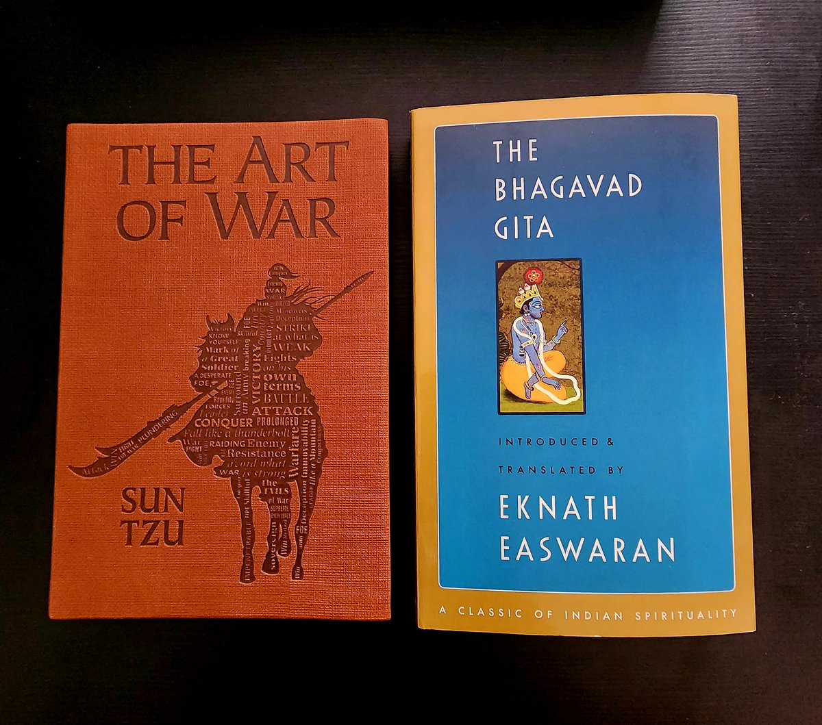 Viktor_Croft's tweet photo. Brilliant contradiction!
#readingspree
#war #peace #bhagwad #artofwar
#India #China https://t.co/LOIdgIkIBY