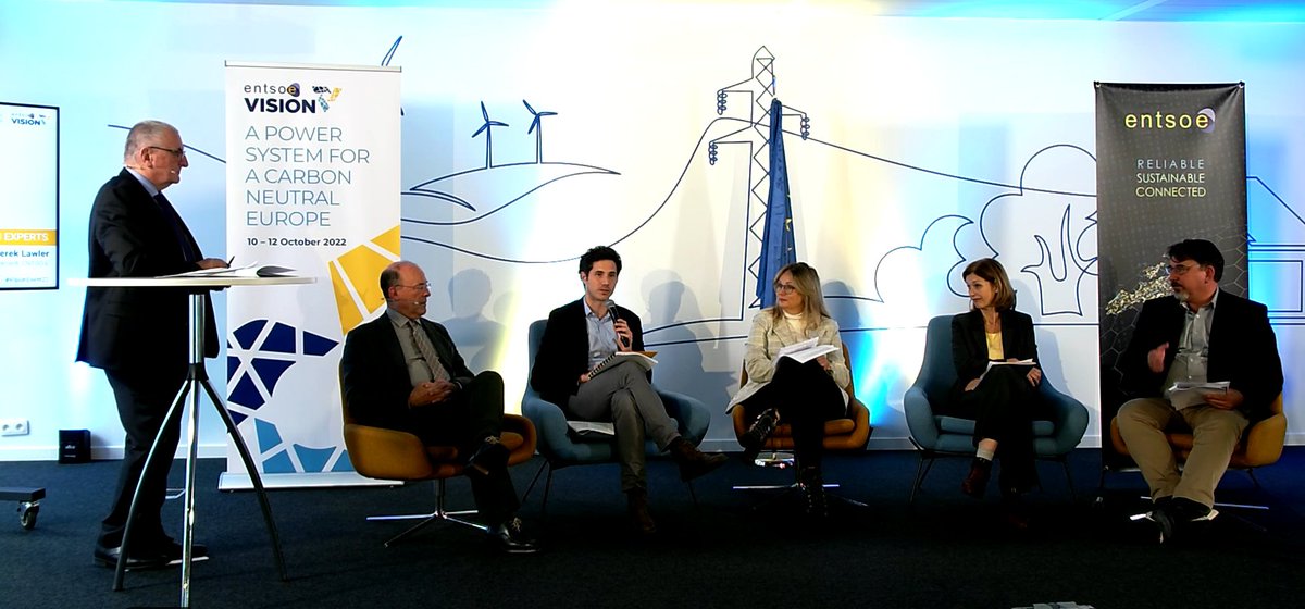🔴 Live now! Our colleague Stanislas d'Herbemont is assessing from a #CommunityEnergy perspective @ENTSO_E’s vision for the development of the #EnergySystem by 2050. Follow it here 👉 bit.ly/3CR7H5j #VisionEvent22