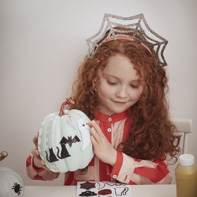 Julie Eve tweet media