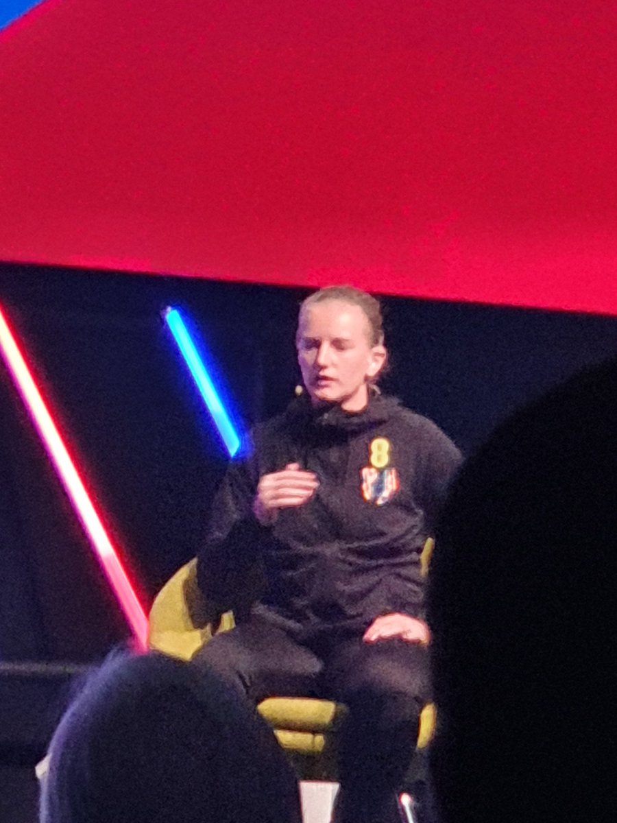 AylesfordLFC's tweet image. Our very own @Emmabrown15Emma was a guest at @FA Staff Conference today ⚽️😍

Tomorrow she flies out the Netherlands to ©️ the Women's Deaf Futsal European Championships 🏆 

#TeamEng 
#OneOfOurOwn