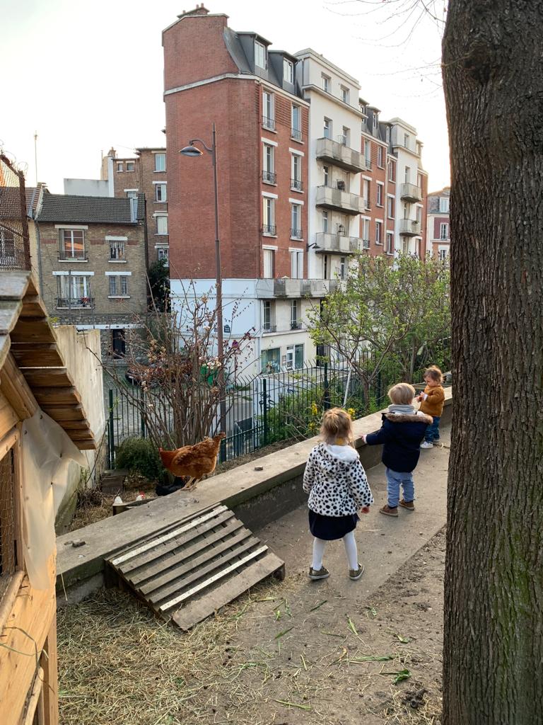 [KIDSFRIENDLY] Mercredi, jour des enfants. C’est pour nous l’occasion de partager la liste des endroits et activités repérés pour eux dans le 20e arrondissement bit.ly/3Vzdjsr #kidsfriendly #kidsfriendlyparis #enfantsparis #paris20 #paris20e