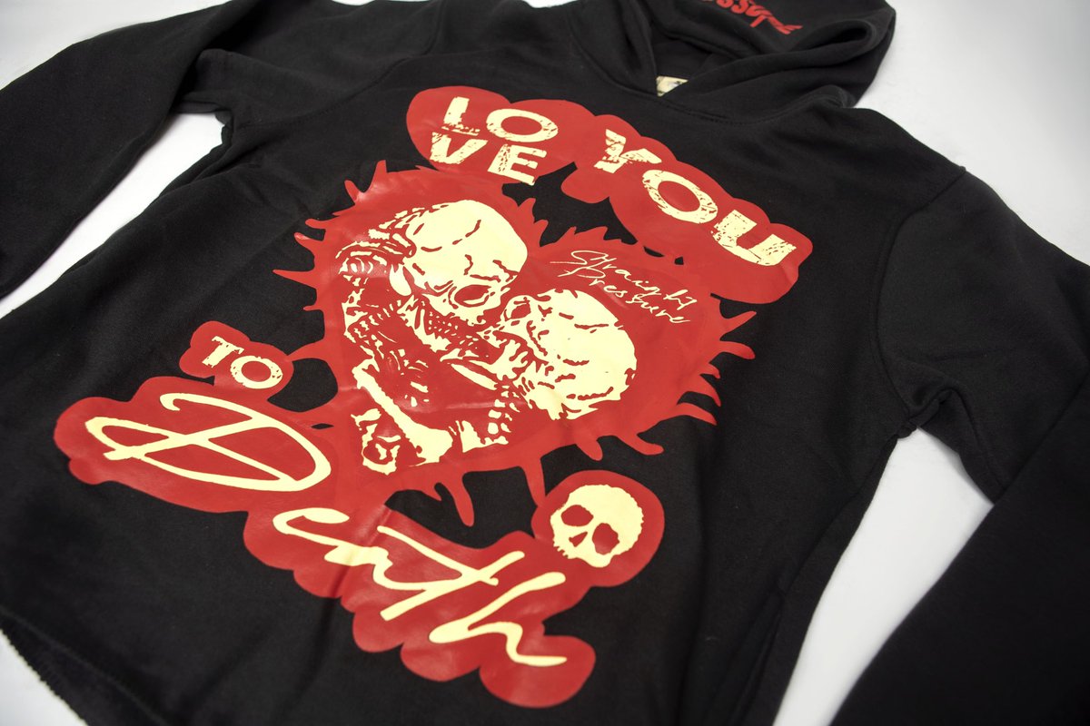 Str8Pressure_'s tweet photo. LOVE YOU TO DEATH HOODIE ☠️

OUT NOW 🚨

1 reshare could help me find my next customer ♻️ https://t.co/4JqWsDehPh
