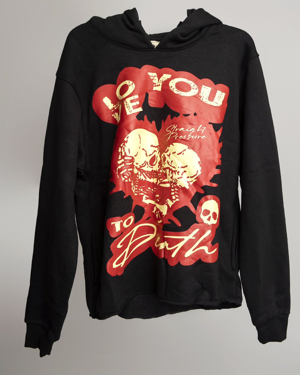 Str8Pressure_'s tweet photo. LOVE YOU TO DEATH HOODIE ☠️

OUT NOW 🚨

1 reshare could help me find my next customer ♻️ https://t.co/4JqWsDehPh