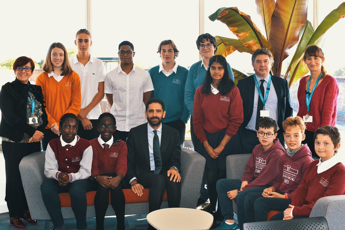 samermelki's tweet photo. Ma visite sur le site magnifique du @LyceeChurchill m’a fait une très forte impression. Merci à l’équipe de direction pour l’accueil qui m’a été réservé. Mes échanges avec des élèves passionnés et engagés de tous âges donnent espoir dans l’avenir! https://t.co/TTIUdCgX0a