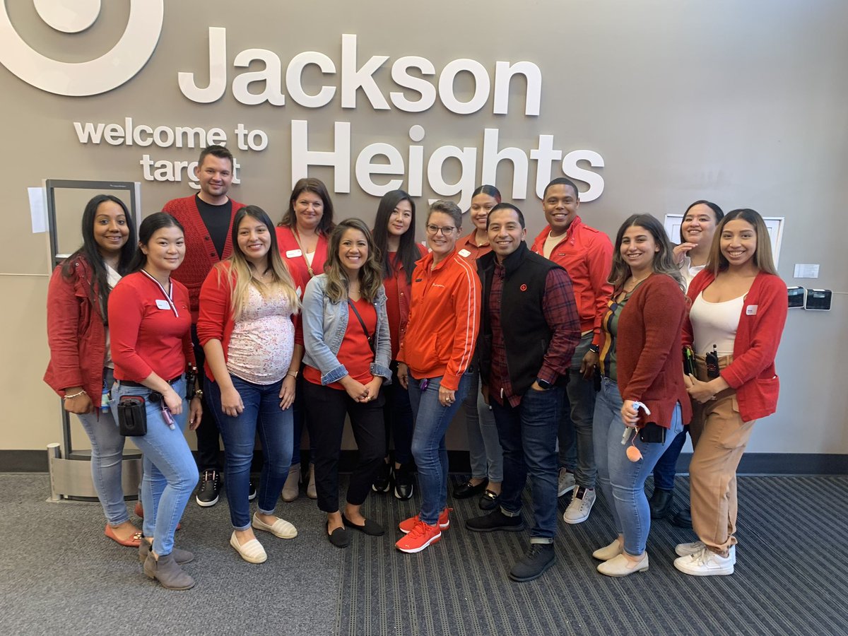 Today was a great day visiting stores in D469 and D471 showcasing our teams business and readiness for Q4! 🎯