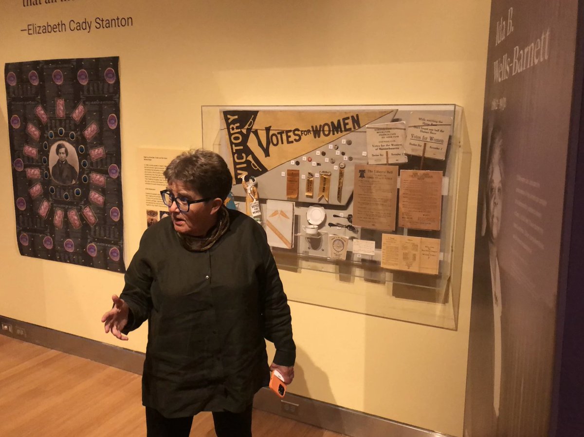 ClintonCenter's tweet photo. KUAR Radio recently covered and discussed our newest exhibit, "Women's Voices, Women's Votes, Women's Rights." Listen to it here: https://t.co/l7hGHcUXWM
Photo: Daniel Breen
#clintonpresidentialcenter #billclinton #hillaryclinton #clintonpresidentiallibrary https://t.co/NeiaZTBuff