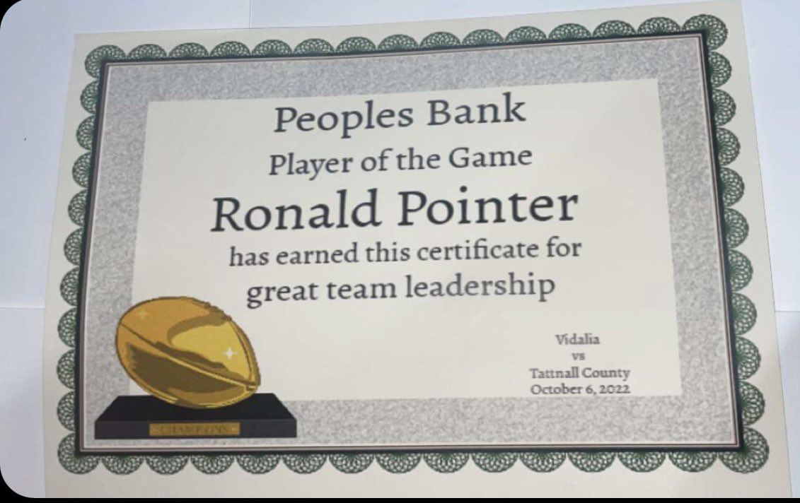 Player of the week! I’m so thankful to have this opportunity 💪🏾 <a href="/coachcam005/">Jason cameron</a> <a href="/BigFaceSportss/">BigFaceSports, (Recruiting & Scouting)</a> <a href="/RecruitGeorgia/">Recruit Georgia</a> <a href="/GSAthletics_FB/">Georgia Southern Football</a> <a href="/GTFootball/">Georgia Tech Football</a> <a href="/RecruitU__/">Recruit U</a> <a href="/Coach_Allen2018/">Coach John Allen</a> <a href="/FootballVidalia/">Vidalia Football</a>