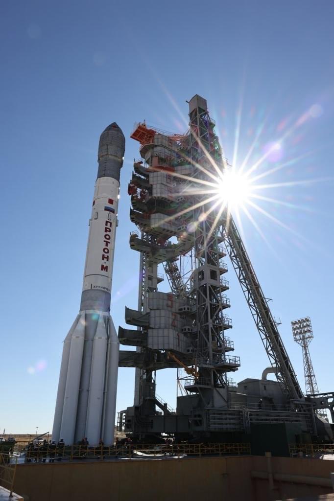 ngolamussassa's tweet photo. Imagens do Angosat-2 antes do lançamento 🔥🔥🔥🚀
Créditos: Gabinete de Gestão do Programa Espacial de Angola 🇦🇴
#angosat #angola https://t.co/dWIXNsvLUv
