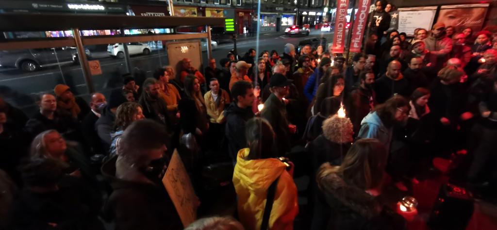 Vigil outside @filmhouse Edinburgh tonight.
Long might it continue