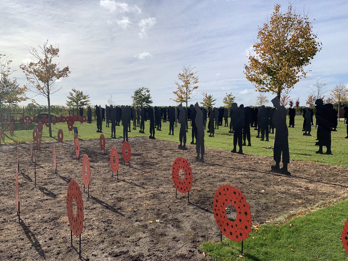 NakedSubmariner's tweet photo. An excellent display at Bomber Command in Lincoln to commerate 40 years since the Falklands conflict. Each silhouette remembering the lost life of a soldier, sailor or airman. https://t.co/jxItWgSw80