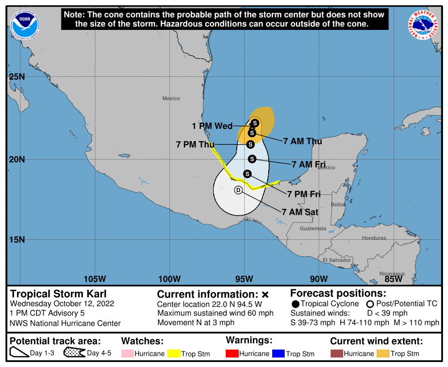ChaacTlaloc's tweet photo. AVISO 1PM CDT de la tormenta tropical KARL se intensifica de acuerdo a la Misión del Avión cazahuracanes con vientos máximos de 95km/h se localiza a 360km al NorNoreste del Puerto de Veracruz y se mueve actualmente al Norte (rumbo 10°) a 6km/h https://t.co/kvBNcLEJkJ