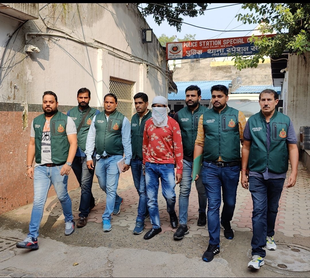 ib-officer-ankit-sharma-was-murdered-in-planned-manner-during-delhi