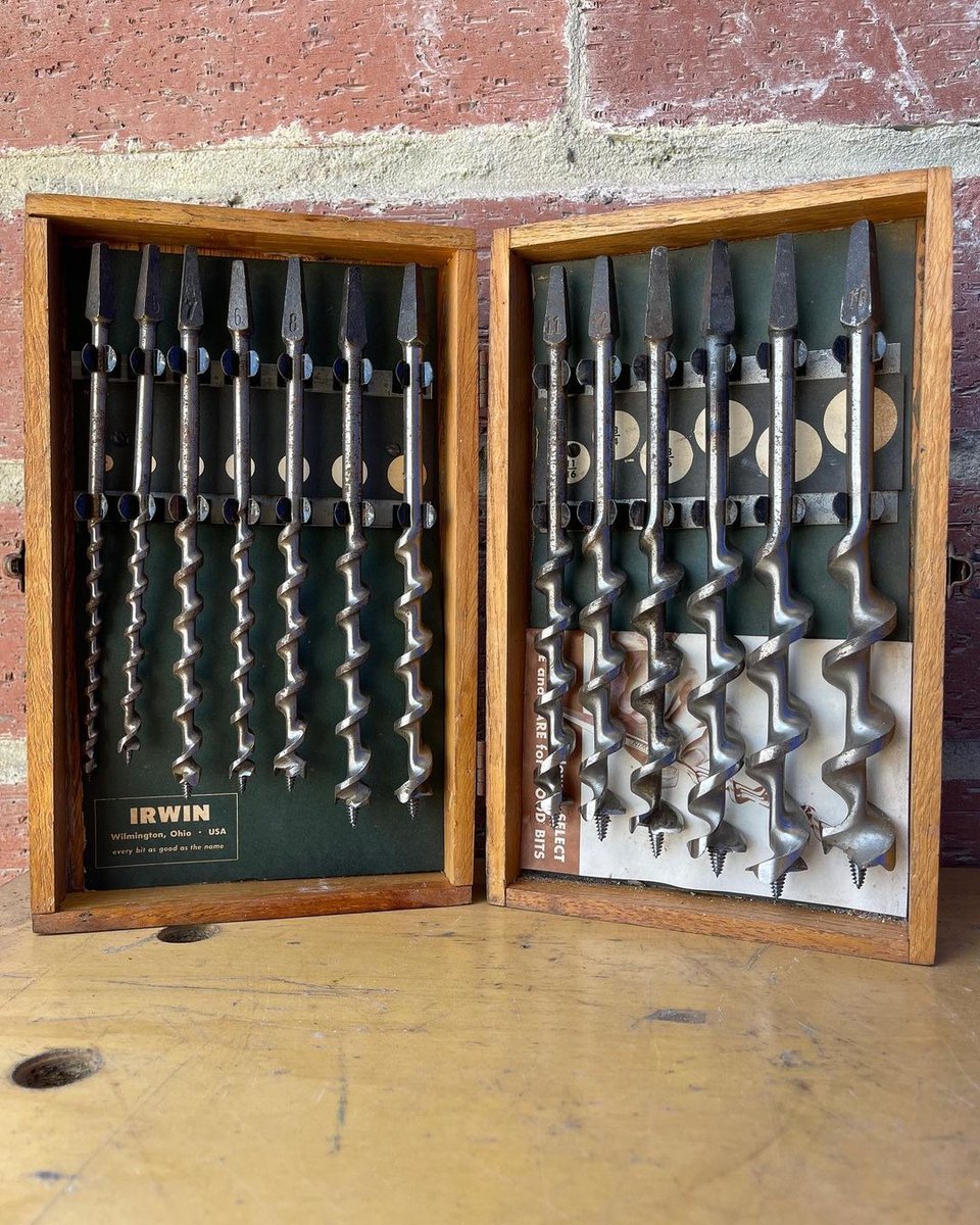 Who doesn’t love a good #vintagetool find? Check out this #IRWINVintage Auger Bits set from 1939. 

📷: blacksmithtools