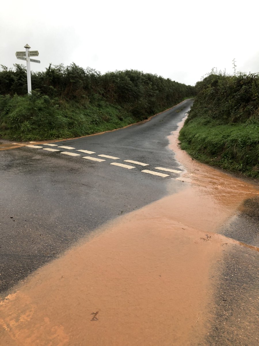 RobJoulesND's tweet photo. This can’t be good. Look at all that top soil washing into our rivers and out to sea 😢😢. Photos taken this afternoon in #northdevon after a bit of rain #soilhealth #ClimateCrisis #waterquality #rivers https://t.co/oB1Yen5Lki