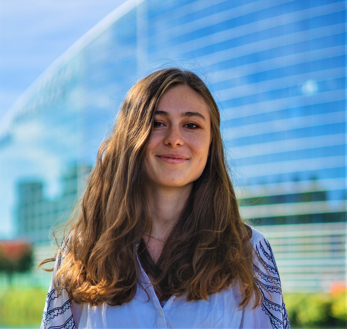 energy_coe's tweet photo. Say 👋 to @jade_somoreau , one of the new members of the team responsible for the organization of conferences and events! https://t.co/n8k9Cc3ZwA