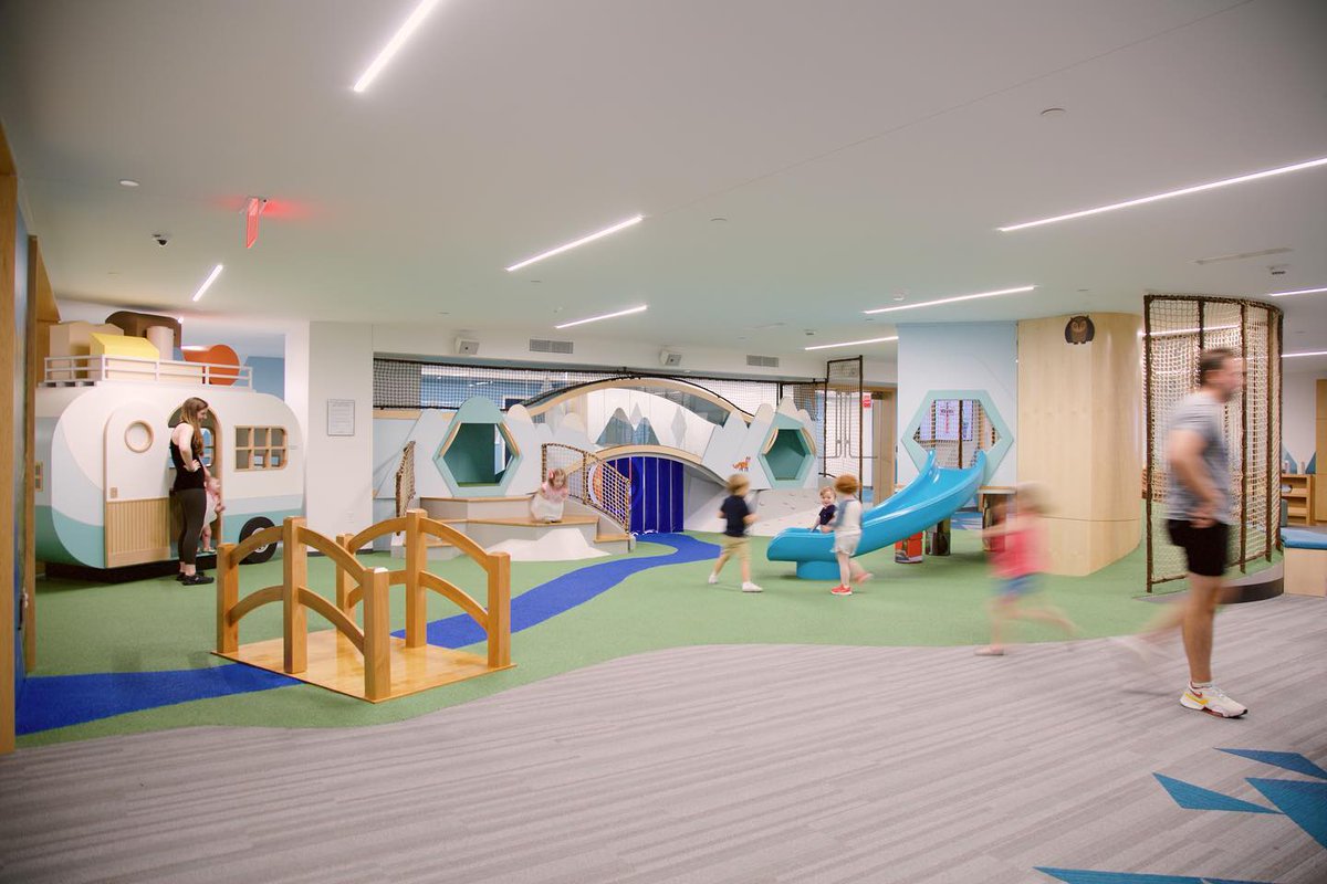 MuseumArts's tweet photo. We are thrilled with our install at Park Cities Baptist Church! The play space offers tons of fun with bright, cheerful colors that embrace the outdoors. #playgrounddesign #churchdesign #playground #playtime #slide #tunnel #bridge #outdoors #colors #dallas https://t.co/Majow38npE