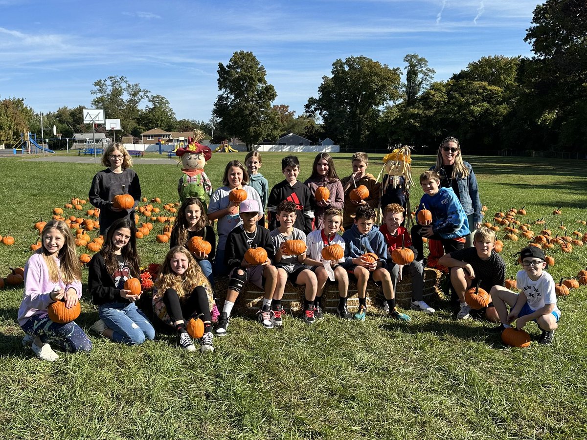 MHSN Principal Ferri tweet media