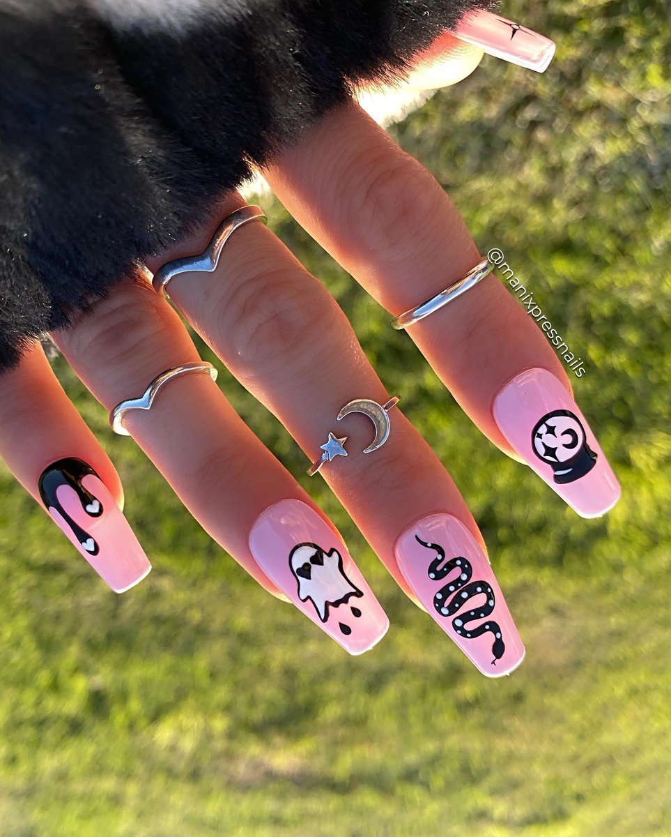 manixpressnails's tweet photo. 𝔒𝔫 𝔚𝔢𝔡𝔫𝔢𝔰𝔡𝔞𝔶𝔰 𝔴𝔢 𝔴𝔢𝔞𝔯 𝔭𝔦𝔫𝔨 🔮✨ https://t.co/rie6cZei9h