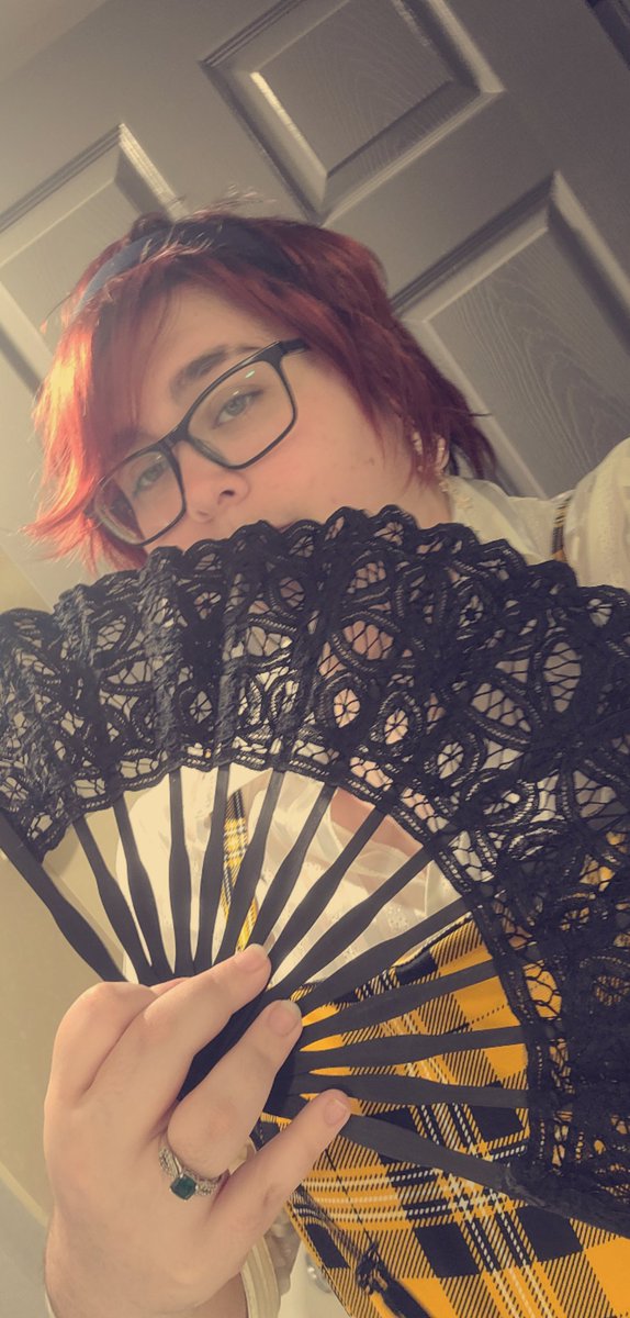 MyuzuMerodii's tweet image. || A rare admin photo because I say so.