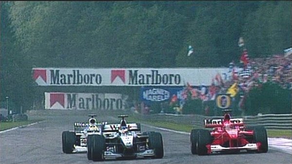 etsatis's tweet photo. @McLarenF1 Hakkinen double overtake in 2000, Spa GP. https://t.co/ZI5GmuagOp