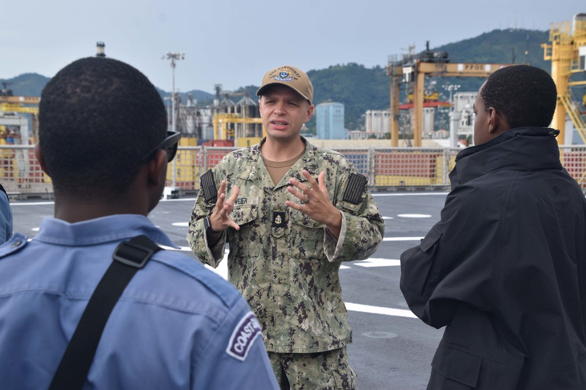 Security First! USNS Burlington's Navy Expeditionary Security Team conducts expert exchanges with Trinidad and Tobago Coast Guard personnel during a recent port visit to Port of Spain. #StrengthenPartnerships #BuildOurTeam @MSCSealift