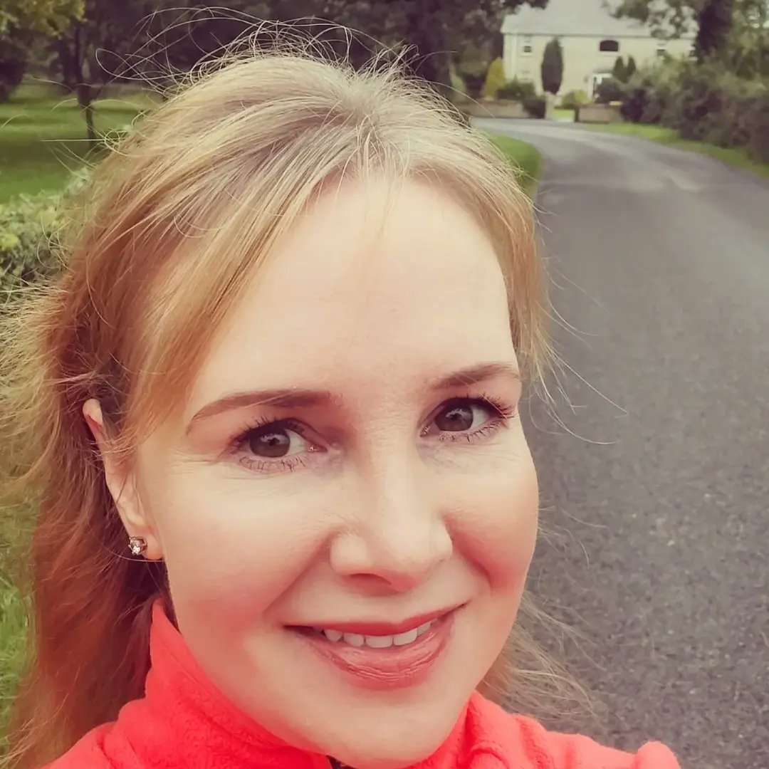 DeborahJHunter's tweet photo. A beautiful, quiet afternoon for an Autumnal walk &amp; jog in the countryside 🍂🏃‍♀️👟  Target: 5/6 miles per day for October. 
Charity: Women's Aid with AllstateNI 👏@AllstateNI #OctoberChallenge #WomensAid #jogging #walkwalkwalk #WomenSupportingWomen #charityWalk #charity https://t.co/3erCn78iyu