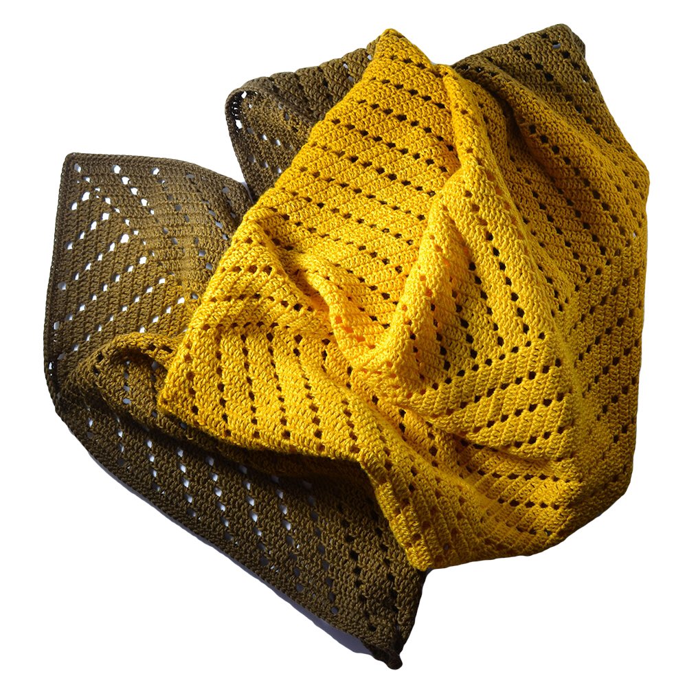 LyjoLelijo's tweet photo. Golden 🍁
 
#autumn #goldenautumn 
#handmadedecor #miniblanket  #cotton #handmade #decor #sofadecor #ideasforhome #colorlove #colorfulhome #cosy #beautifulhome #blanket #babyblanket #scheepjes #whirl 

#interjerodetales #interjerodizainas #užklotukas #idejosnamams #pledukas https://t.co/n1sjnMpxeO