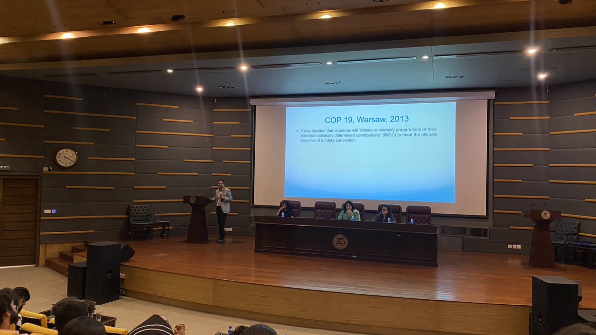 JunaidHussainAk's tweet image. A penal discussion was held on Pakistan's Climate Diplomacy:
Bridging the Divide between Theory.

Thanks to #FASSS who provide us these great opportunities at our very beginning. 
@fass_air