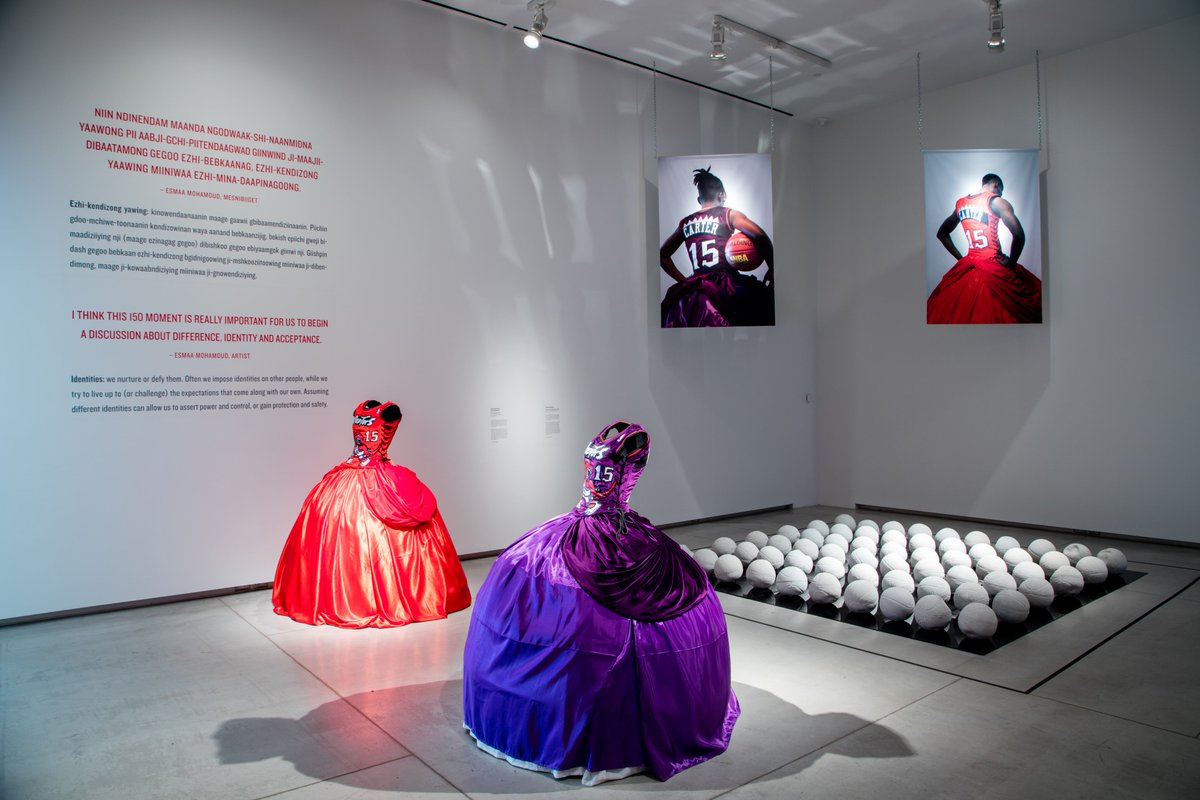 voyageons_ca's tweet photo. @ArtToronto revient du 27 au 30 octobre pour sa 23e édition au Metro Convention Centre. Cette année, plus de 90 galeries de premier plan de partout au Canada &amp; du monde entier présentent des installations. Assurez-vous de prendre un ami et d’obtenir des billets! https://t.co/dd8WTP1spA