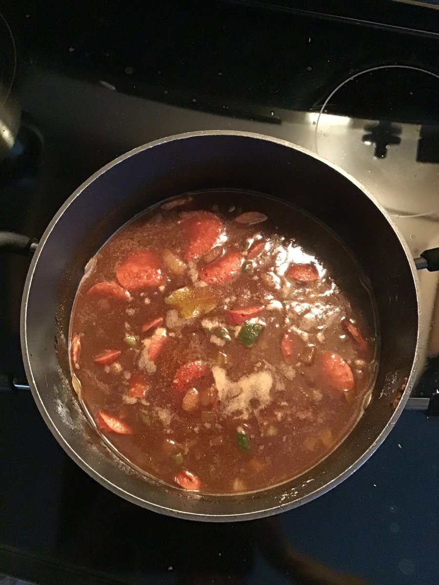 zetazu's tweet photo. @wjwheeler54 Some gumbo for gumbo day! https://t.co/9q8dpR48zz