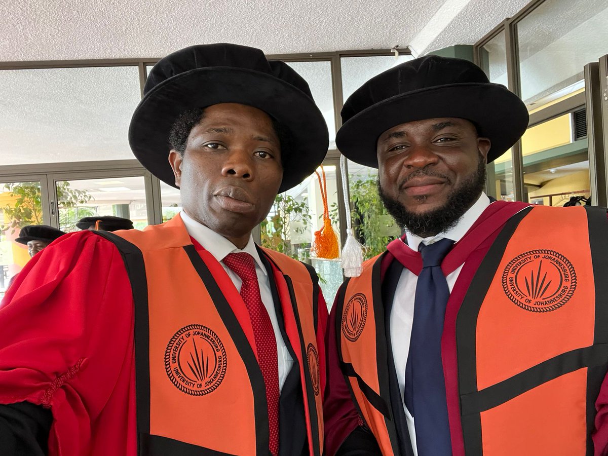 shscrc_UJ's tweet photo. Another Joyous and exciting #convocationday at the @shscrc_UJ, as scholars graduates from the research center. 

#convocation2022
#UJConvocation 

#graduation2022 https://t.co/xtr0c62ixH