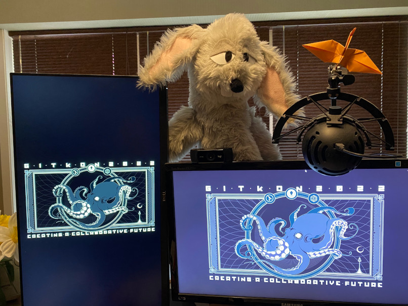 If you missed #GitKon yesterday, don't miss today! Useful bite sized presentations on a wide selection of topics all thanks to <a href="/GitKraken/">GitKraken</a>